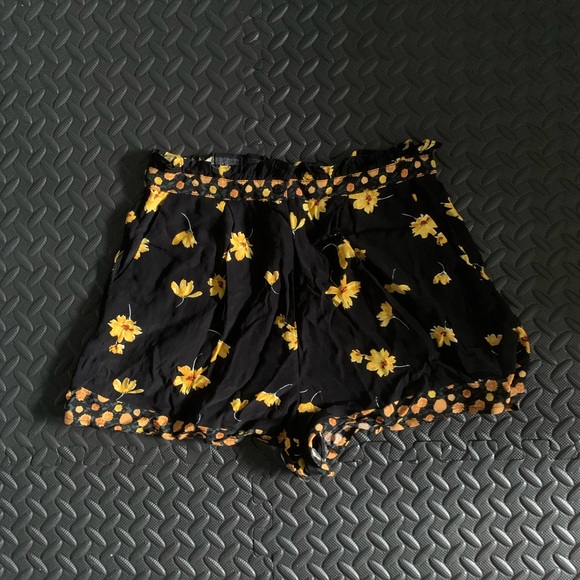 topshop shorts size 4 - Picture 2 of 3